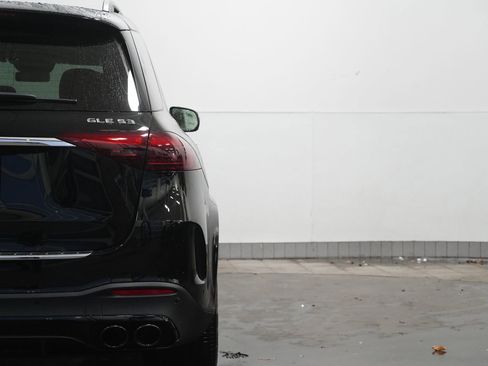 New 2026 Mercedes-Benz GLE 53 AMG 4MATIC image 15