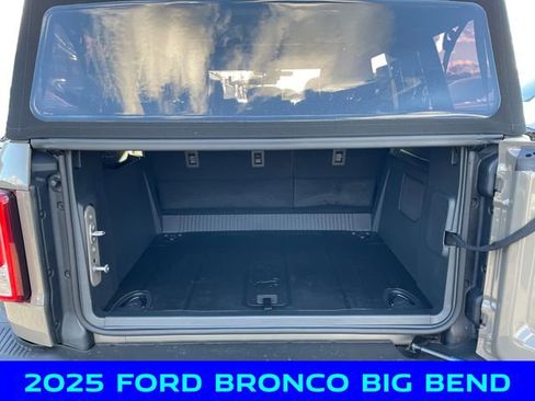 New 2025 Ford Bronco Big Bend w/ Black Diamond Package image 5