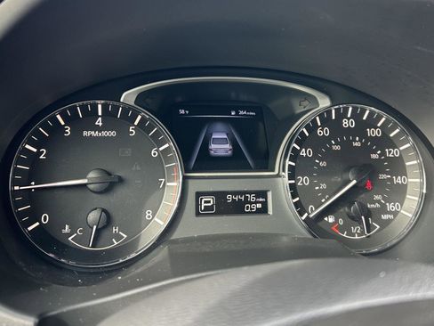 Used 2015 Nissan Altima 2.5 SV w/ Convenience Package image 22