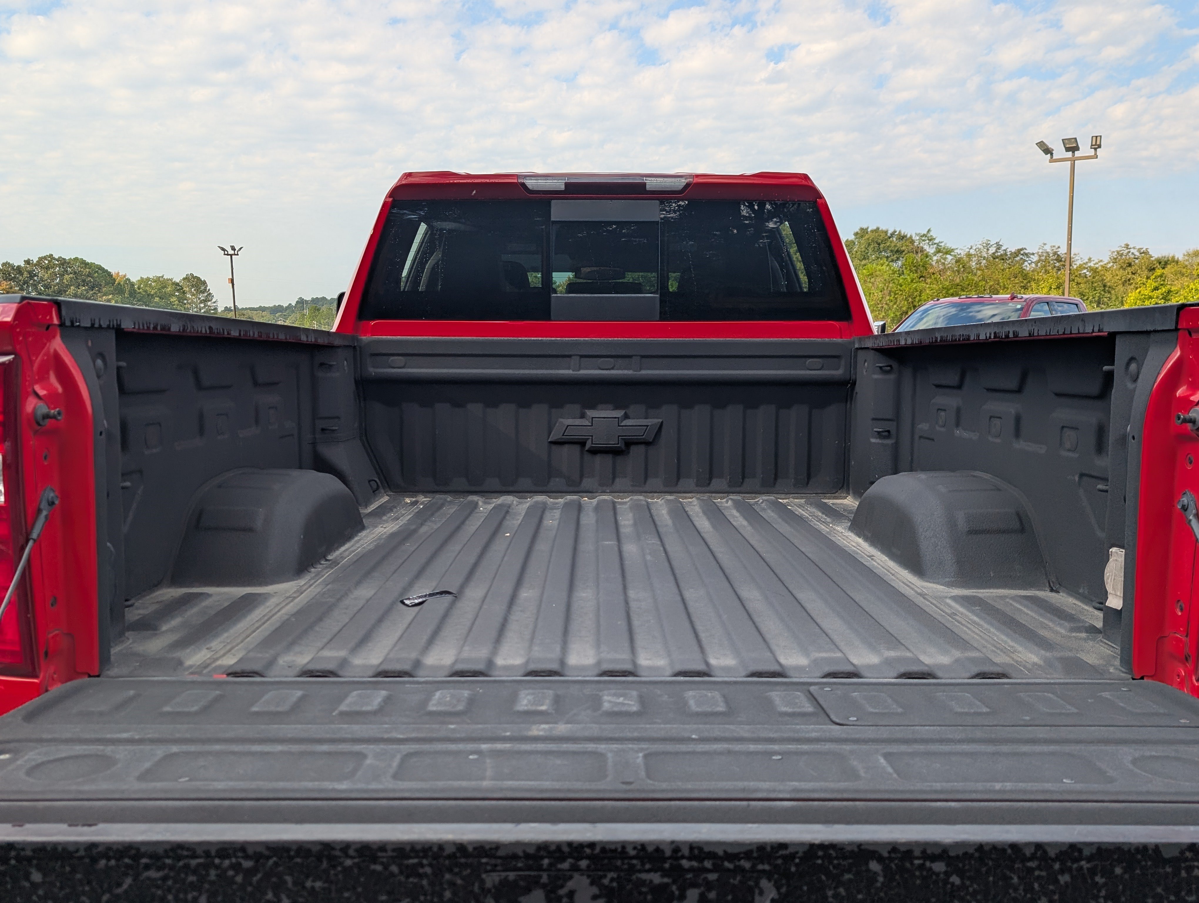 Used 2022 Chevrolet Silverado 2500 LTZ w/ LTZ Plus Package AWD/4WD image 18
