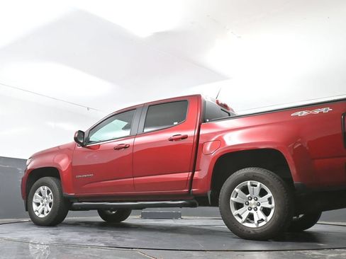 Used 2022 Chevrolet Colorado LT w/ Safety Package AWD/4WD image 31