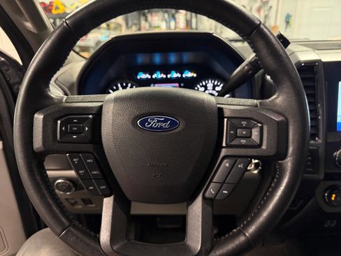 Used 2019 Ford F150 XLT w/ Equipment Group 302A Luxury image 11