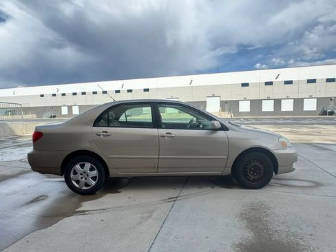 Used 2005 Toyota Corolla LE w/ Audio Value Pkg FWD image 6