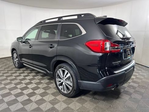 Used 2022 Subaru Ascent Limited w/ Technology Package AWD/4WD image 4