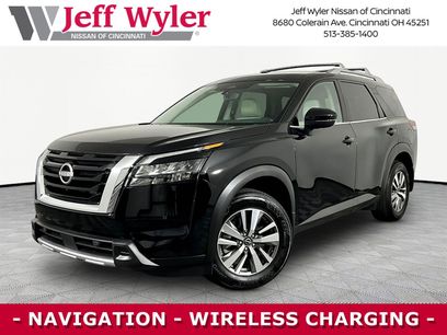 Certified 2025 Nissan Pathfinder SL