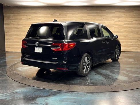 Used 2024 Honda Odyssey Touring image 9