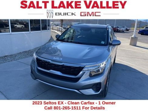 Used 2023 Kia Seltos EX image 1