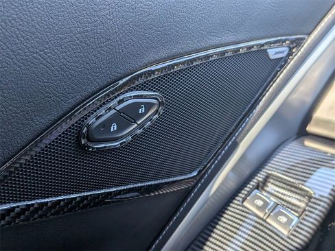 Used 2019 Chevrolet Corvette Stingray Coupe w/ Carbon Flash Badge Package image 24