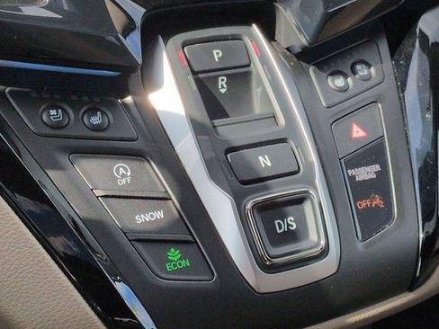 Used 2019 Honda Odyssey Elite image 16