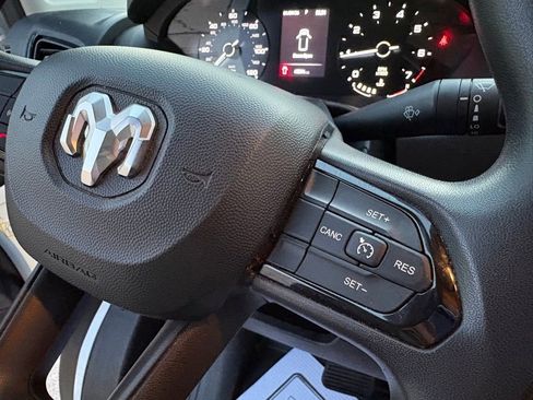 Used 2023 RAM ProMaster 2500 image 22