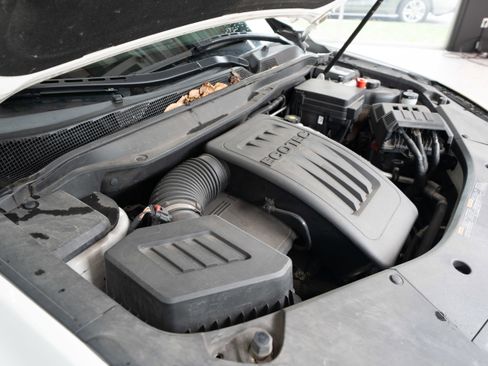 Used 2015 Chevrolet Equinox LS FWD image 32
