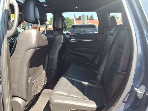Used 2021 Jeep Grand Cherokee Limited AWD/4WD image 9