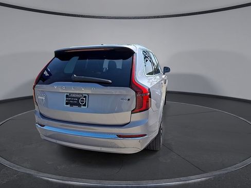 Certified 2026 Volvo XC90 B6 Plus AWD/4WD image 8