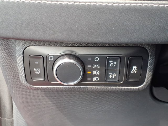 Certified 2024 Ford Mustang Mach-E Premium AWD/4WD image 17