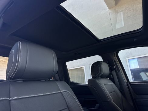 New 2026 Toyota Tundra Limited AWD/4WD image 17