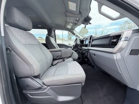 Used 2024 Ford F250 XLT w/ FX4 Off-Road Package image 23