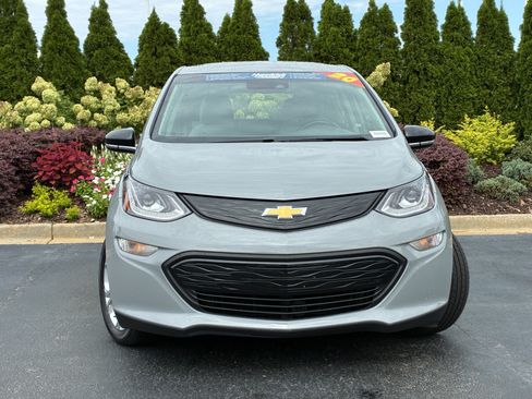 Used 2020 Chevrolet Bolt LT FWD image 5