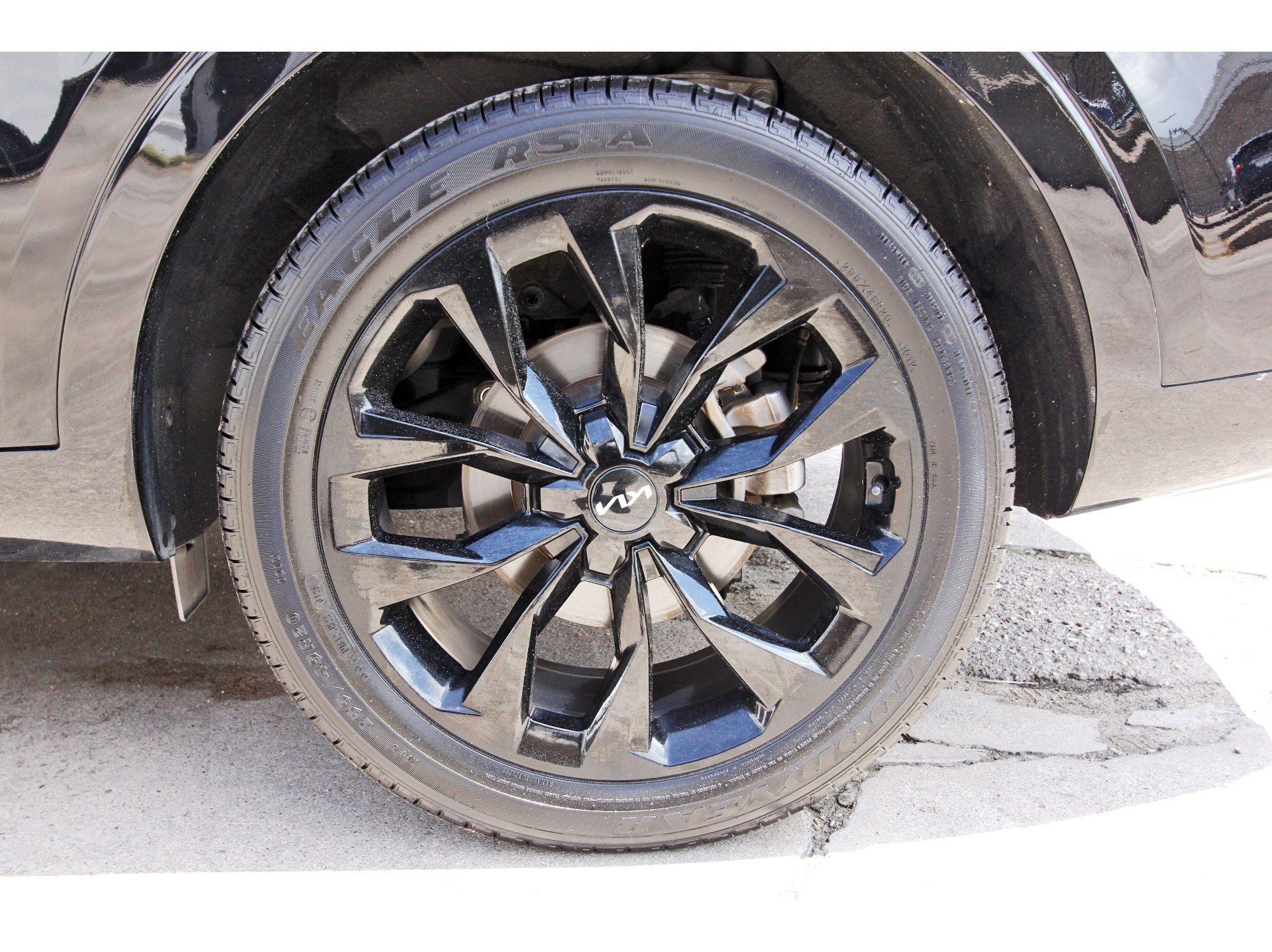 Certified 2023 Kia Sorento SX FWD image 37