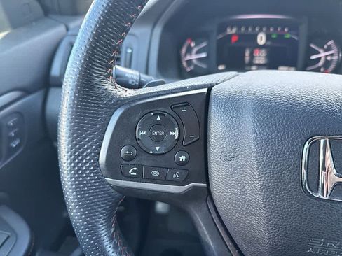 Used 2023 Honda Passport TrailSport image 14