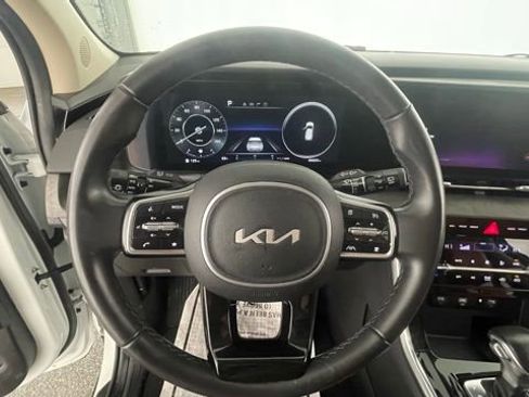 Used 2024 Kia Carnival SX image 37