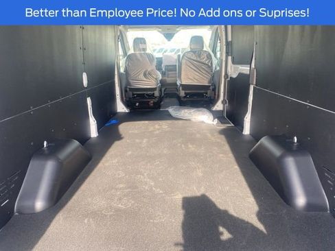 New 2026 Ford Transit 250 148 Medium Roof w/ Load Area Protection Package RWD image 5