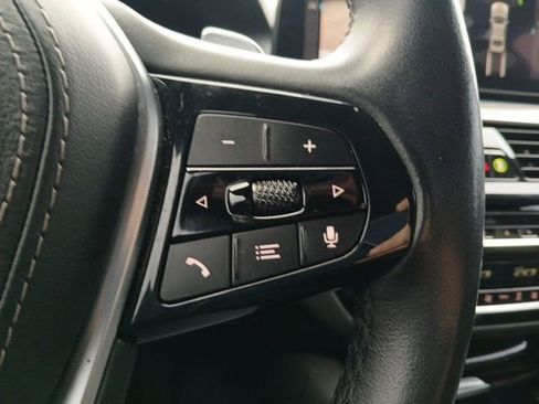 Used 2023 BMW 530e 530e iPerformance w/ HEADS UP image 30