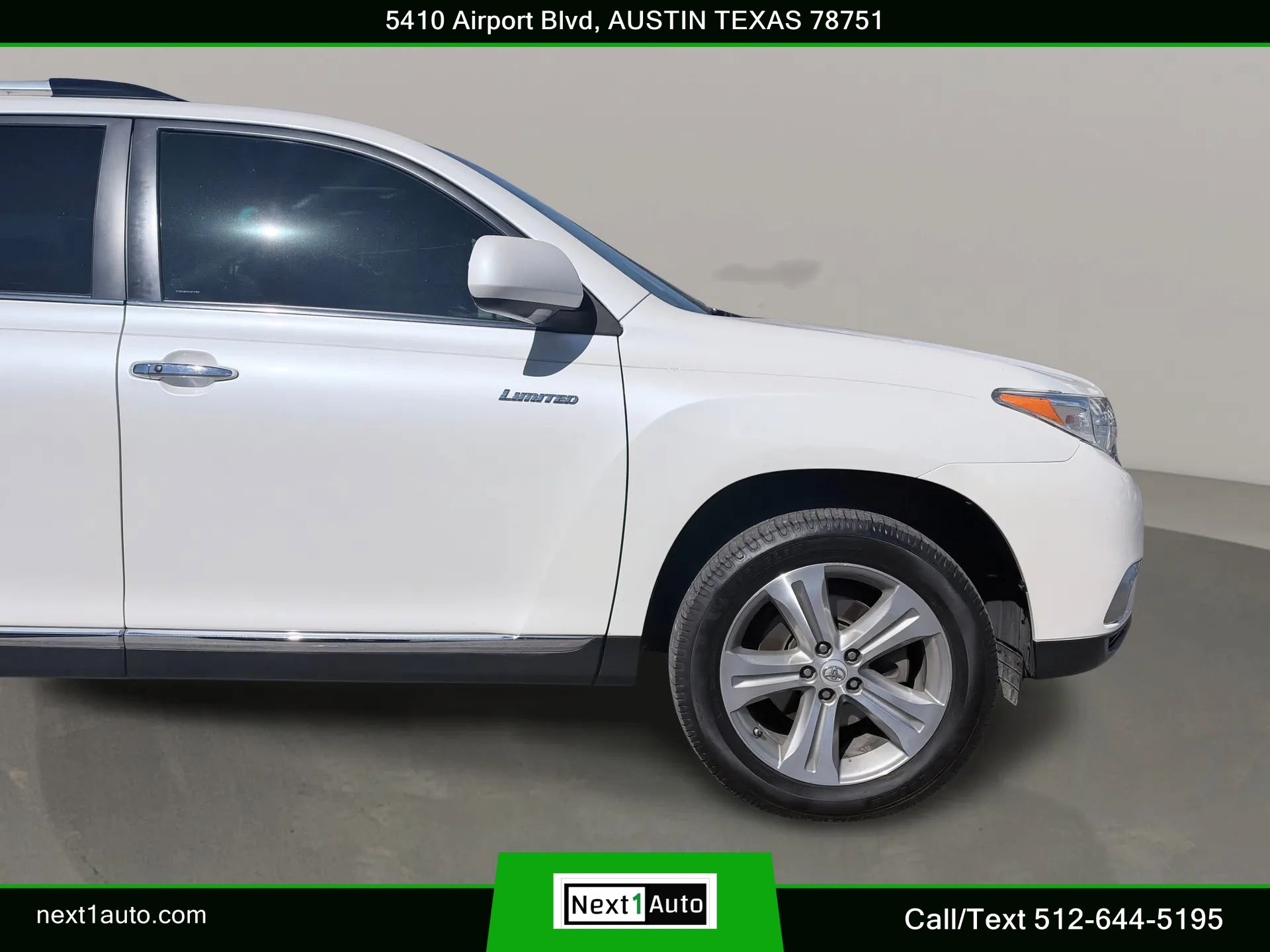Used 2012 Toyota Highlander Limited w/ Tow Pkg AWD/4WD image 6