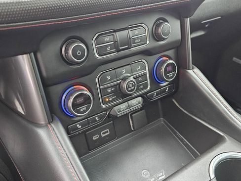 Used 2021 Chevrolet Tahoe RST image 35