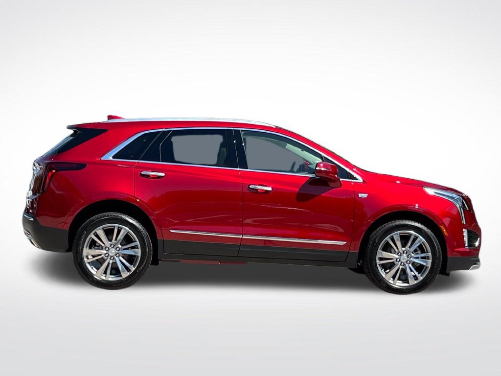 New 2026 Cadillac XT5 Premium Luxury w/ Driver Assist Package FWD image 4