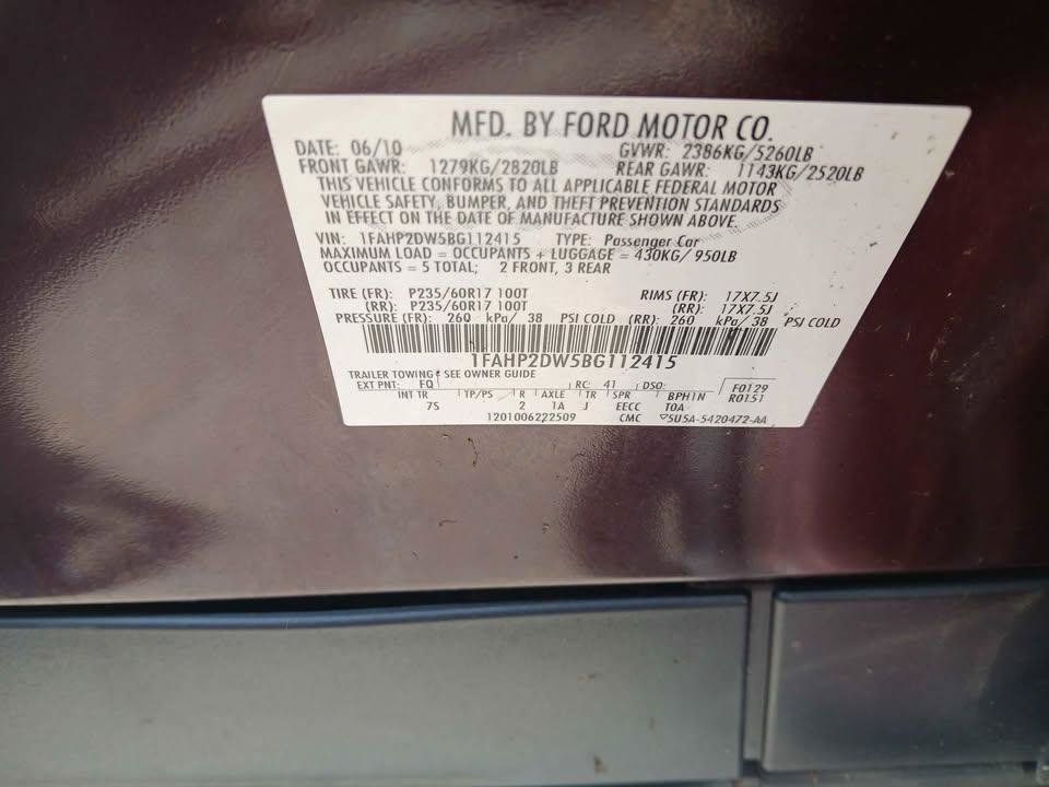 Used 2011 Ford Taurus SE FWD image 19