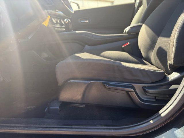 Used 2021 Honda HR-V LX image 28