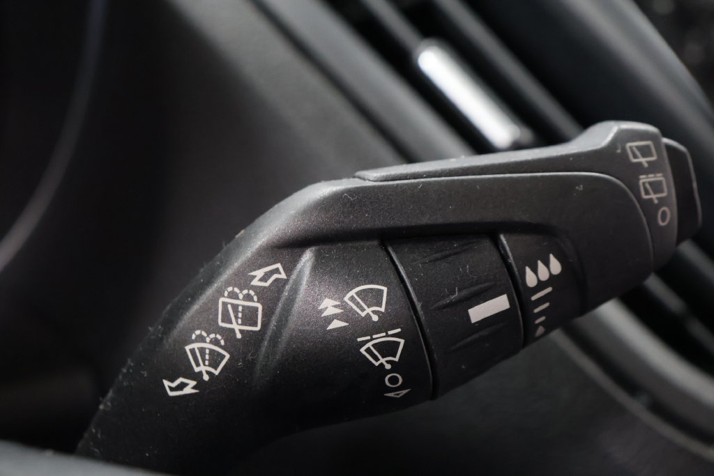 Used 2019 Ford Escape SEL AWD/4WD image 14