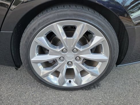 Used 2019 Cadillac CTS Premium Luxury image 27