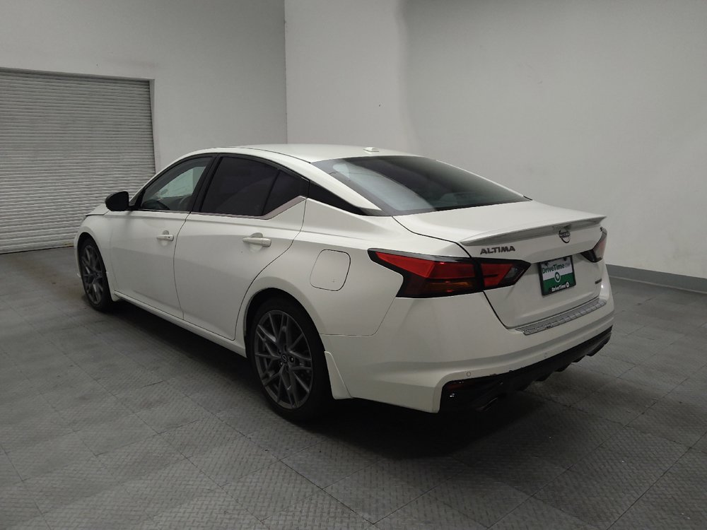Used 2023 Nissan Altima 2.0 SR FWD image 5