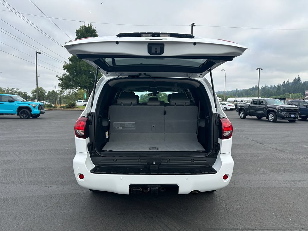 Used 2021 Toyota Sequoia SR5 w/ Premium Package AWD/4WD image 11