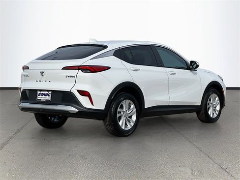 New 2026 Buick Envista Preferred image 4