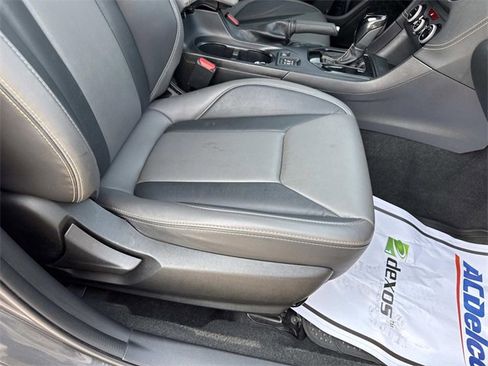 Used 2022 Subaru Crosstrek 2.5i Sport w/ Moonroof Package image 18