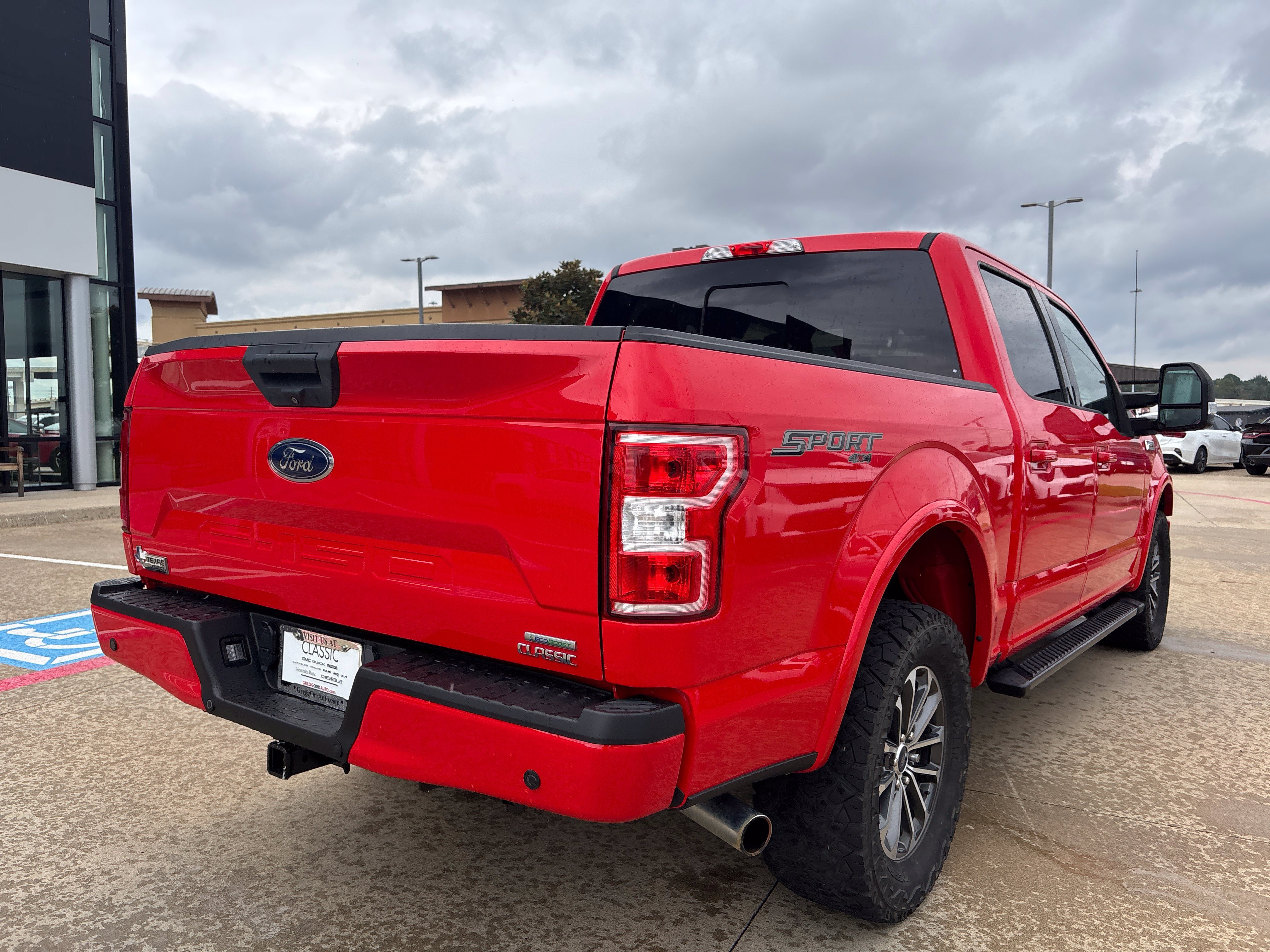 Used 2020 Ford F150 XLT w/ Equipment Group 302A Luxury AWD/4WD image 10