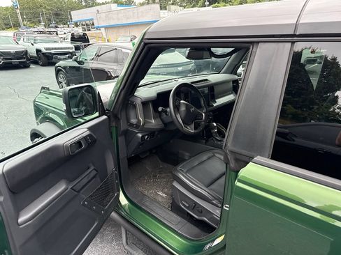 Used 2025 Ford Bronco Badlands AWD/4WD image 6