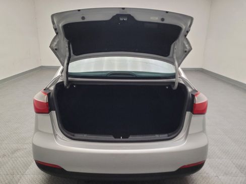Used 2016 Kia Forte LX FWD image 29