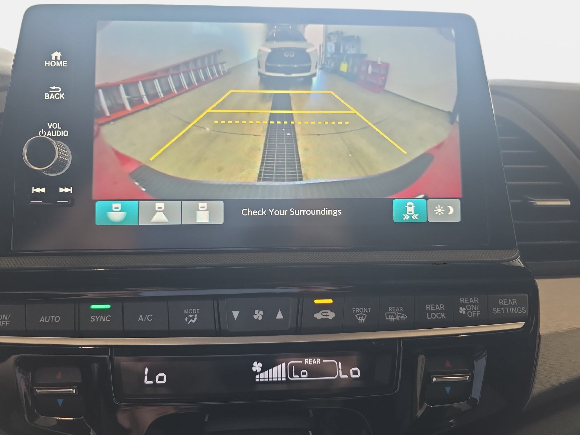 Used 2025 Honda Odyssey Sport-L image 23