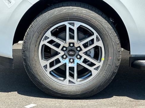New 2026 Ford Expedition Max Active AWD/4WD image 25