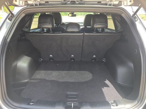 Used 2025 Jeep Compass Limited AWD/4WD image 21