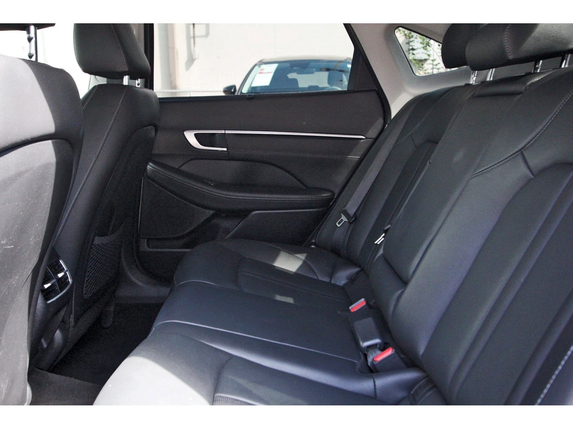 Used 2024 Hyundai Sonata Limited FWD image 28