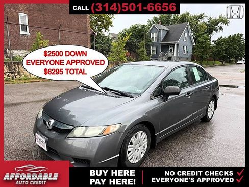Used 2010 Honda Civic DX-VP image 1