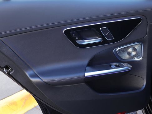 Used 2024 Mercedes-Benz C 300 C 300 image 11