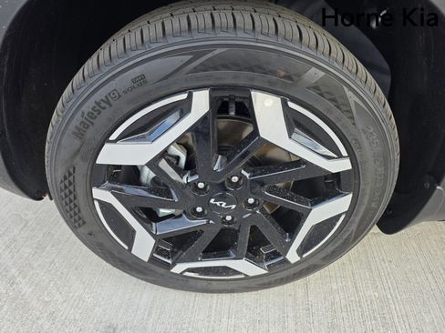 New 2026 Kia Seltos SX image 8