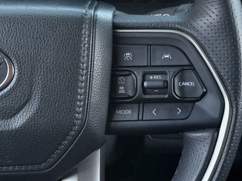 Used 2025 Toyota 4Runner TRD Sport RWD image 15