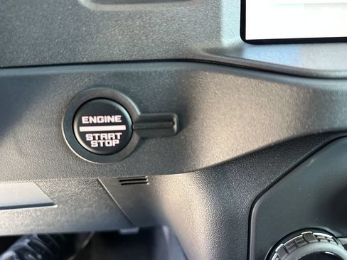 New 2026 Ford Bronco Raptor w/ Interior Carbon Fiber Pack AWD/4WD image 29