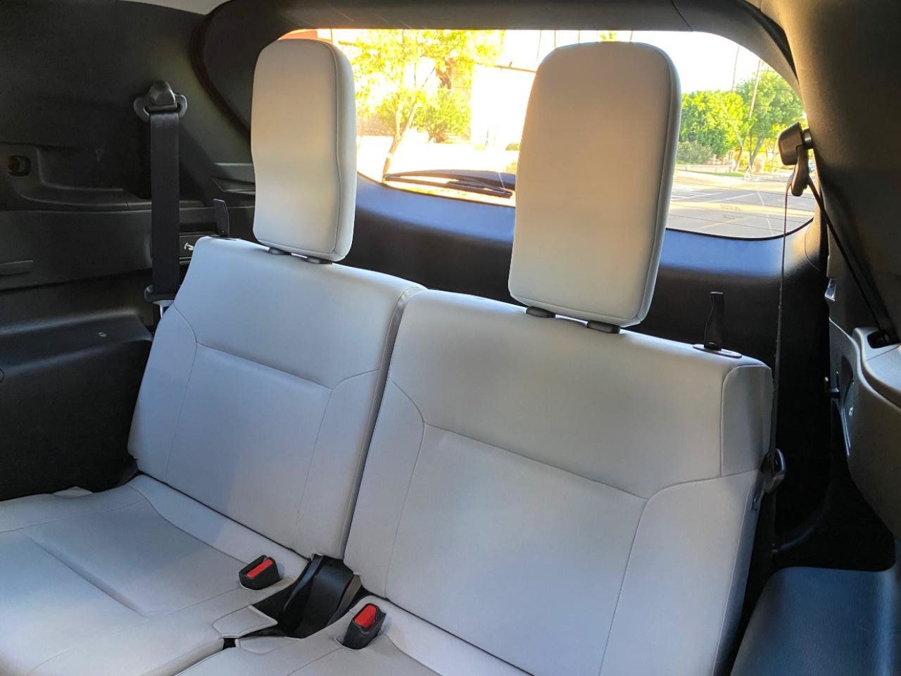 Used 2025 Mitsubishi Outlander SE FWD image 42